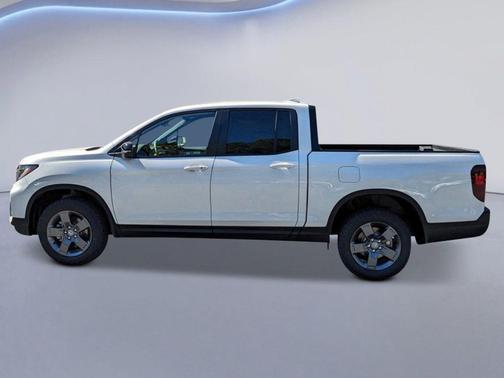 Platinum White 2026 Honda Ridgeline TrailSport
