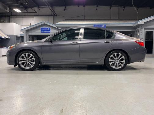 Modern Steel Metallic 2014 Honda Accord Sport