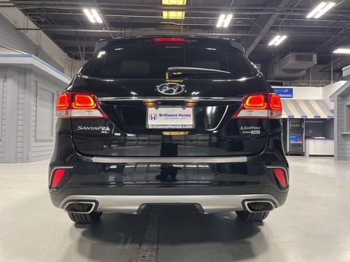 Becketts Black 2019 Hyundai Santa Fe XL Limited Ultimate