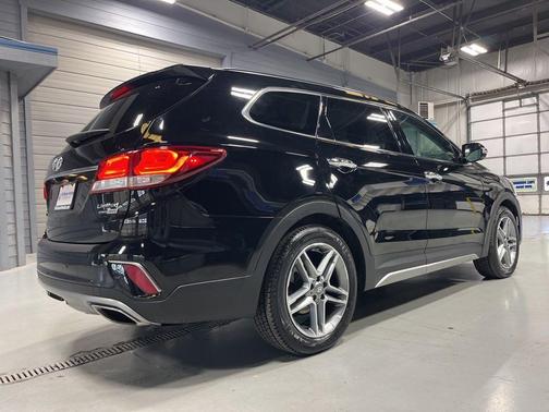 Becketts Black 2019 Hyundai Santa Fe XL Limited Ultimate