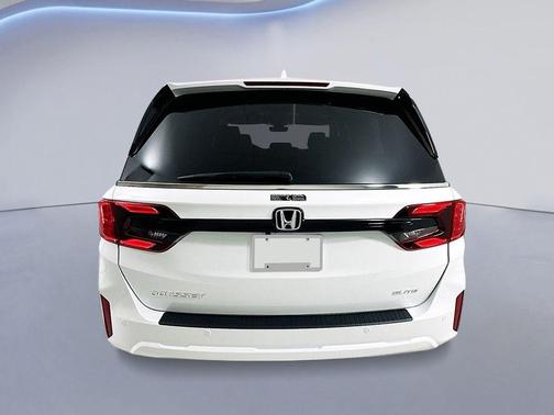 Platinum White 2026 Honda Odyssey Elite