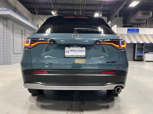 Pearl 2024 Honda HR-V Sport