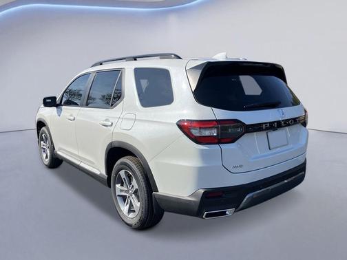 Platinum White 2026 Honda Pilot EX-L
