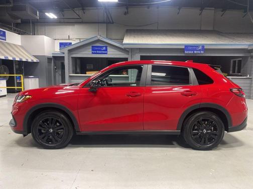 Milano Red 2026 Honda HR-V Sport