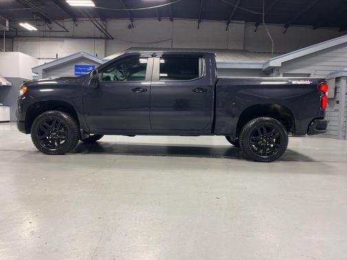 Black 2022 Chevrolet Silverado 1500 LT Trail Boss