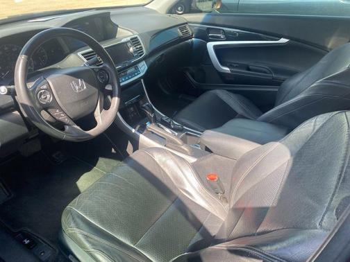 Tiger Eye Pearl 2013 Honda Accord EX-L