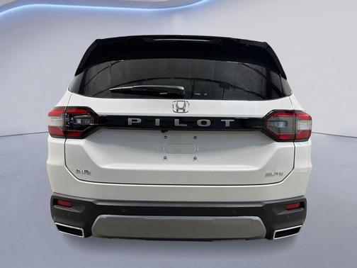 Platinum White 2026 Honda Pilot Elite