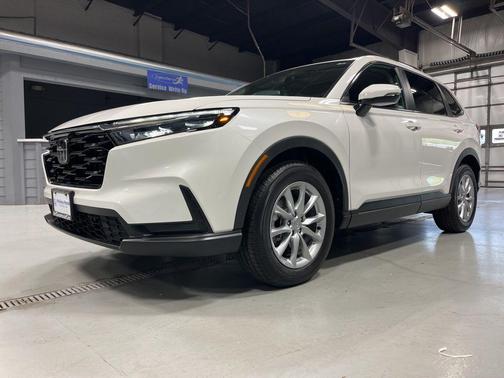 Platinum White Pearl 2026 Honda CR-V EX
