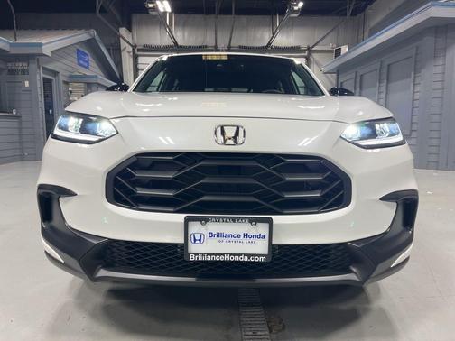 Platinum White 2026 Honda HR-V Sport