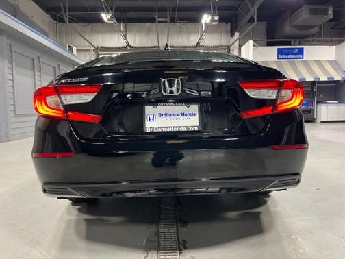 Crystal Black Pearl 2021 Honda Accord LX 1.5T