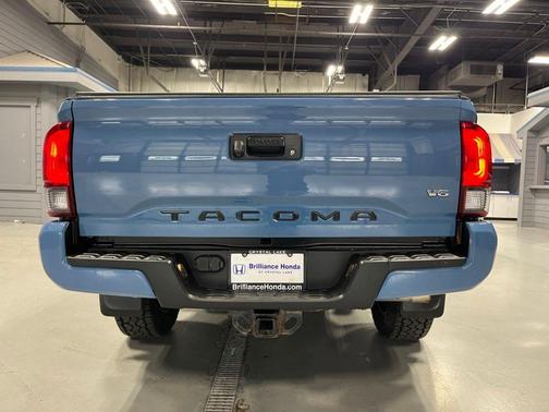 Cavalry Blue 2019 Toyota Tacoma TRD Sport