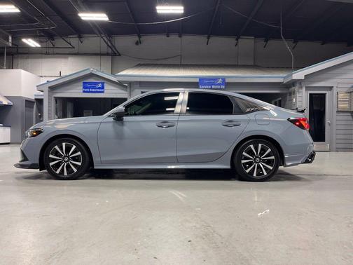 Sonic Gray Pearl 2024 Honda Civic EX