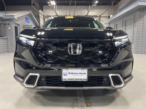 Crystal Black Pearl 2026 Honda CR-V Hybrid Sport Touring