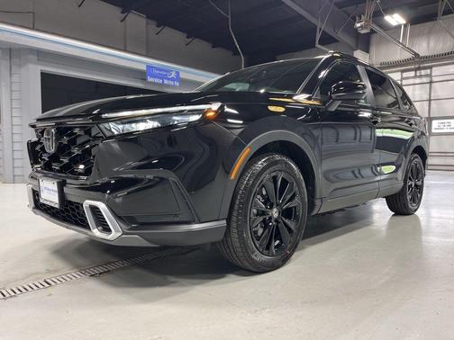 Crystal Black Pearl 2026 Honda CR-V Hybrid Sport Touring