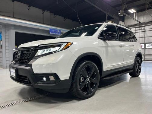 Platinum White 2020 Honda Passport Elite