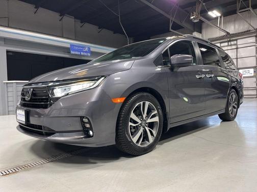 Modern Steel Metallic 2022 Honda Odyssey Touring