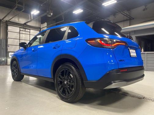 Boost Blue Pearl 2026 Honda HR-V Sport