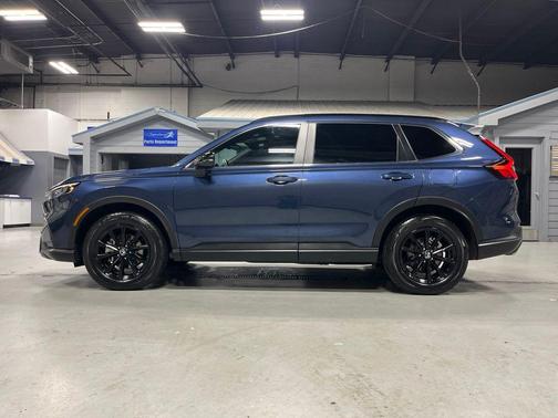 Canyon 2025 Honda CR-V Hybrid Sport
