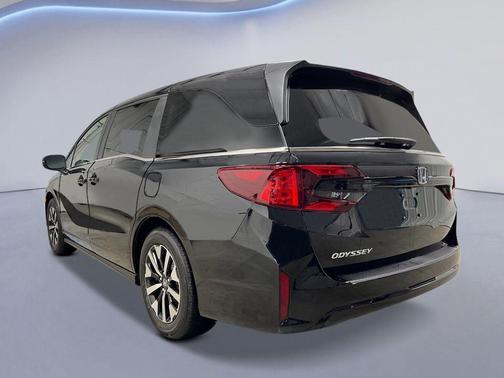 Crystal Black 2026 Honda Odyssey EX-L