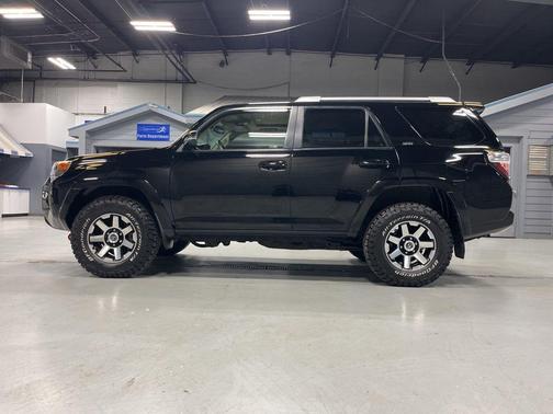 Black 2014 Toyota 4Runner SR5 Premium