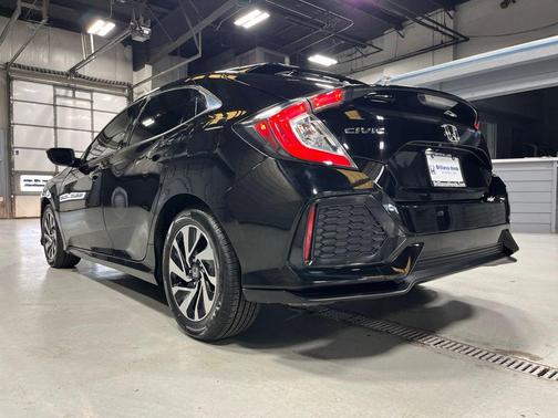 Crystal Black Pearl 2019 Honda Civic LX