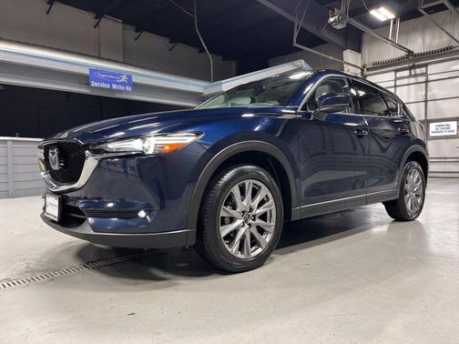 Deep Crystal Blue Mica 2019 Mazda CX-5 Grand Touring