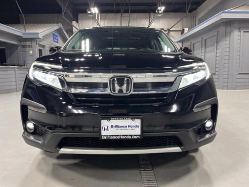 Crystal Black Pearl 2019 Honda Pilot Elite