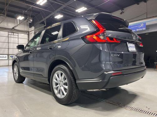Meteorite Gray Metallic 2026 Honda CR-V EX