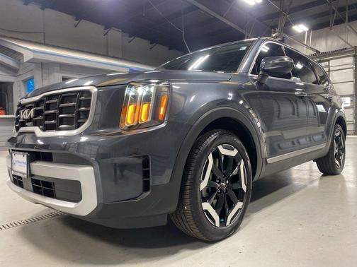 2024 Kia Telluride S