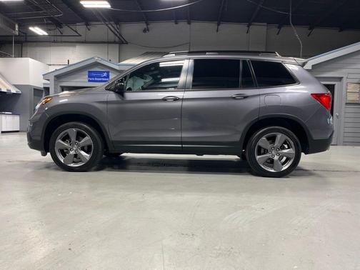 Modern Steel Metallic 2021 Honda Passport Touring