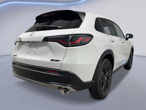 Platinum White 2026 Honda HR-V Sport