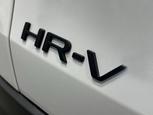 Platinum White 2026 Honda HR-V Sport