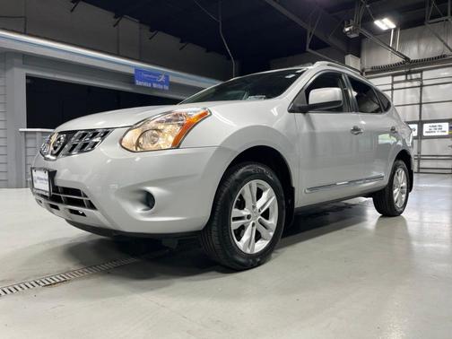 Brilliant Silver 2012 Nissan Rogue SV