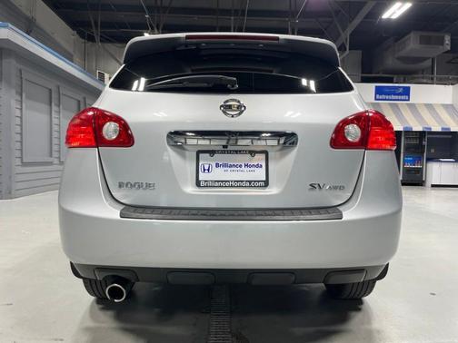 Brilliant Silver 2012 Nissan Rogue SV
