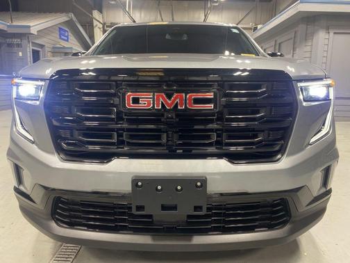 Sterling 2024 GMC Acadia Elevation