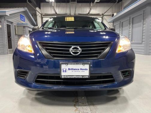Blue Onyx 2013 Nissan Versa 1.6 S