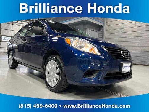 Blue Onyx 2013 Nissan Versa 1.6 S