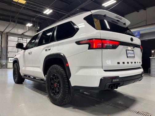 Wind Chill Pearl 2024 Toyota Sequoia TRD Pro