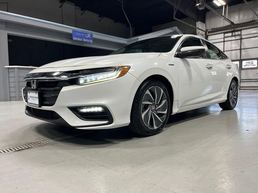 Platinum White Pearl 2022 Honda Insight Touring