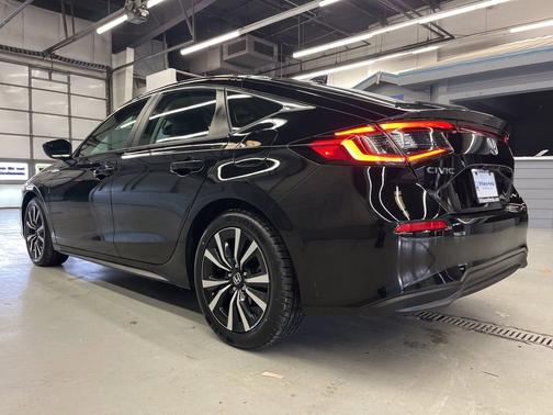 2024 Honda Civic EX-L