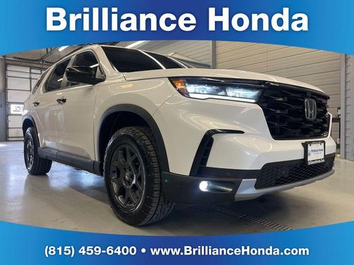 2025 Honda Pilot TrailSport