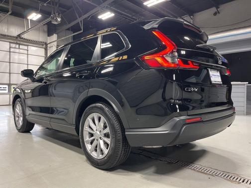 Crystal Black Pearl 2024 Honda CR-V EX-L