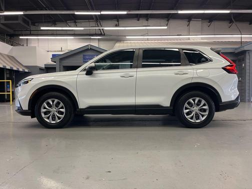 2023 Honda CR-V LX