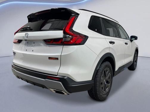 Platinum White 2026 Honda CR-V Hybrid TrailSport