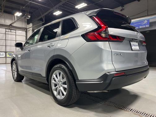 Solar Silver Metallic 2026 Honda CR-V EX