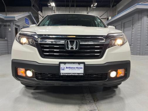 White Diamond Pearl 2019 Honda Ridgeline RTL