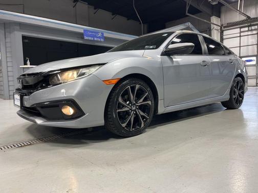 Lunar Silver Metallic 2019 Honda Civic Sport