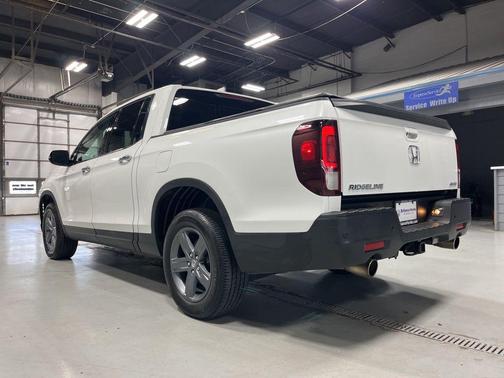 Platinum White Pearl 2021 Honda Ridgeline RTL-E