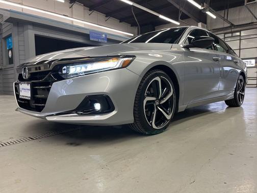 2022 Honda Accord 