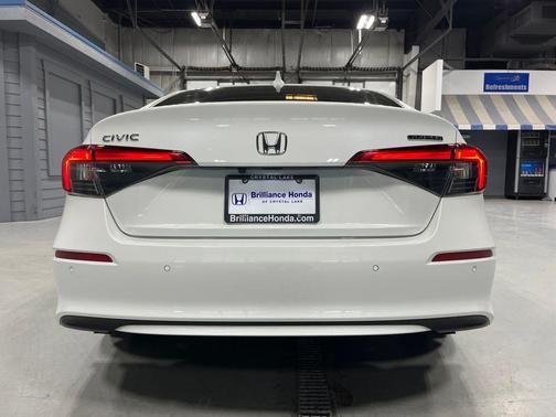 Platinum White Pearl 2024 Honda Civic Touring